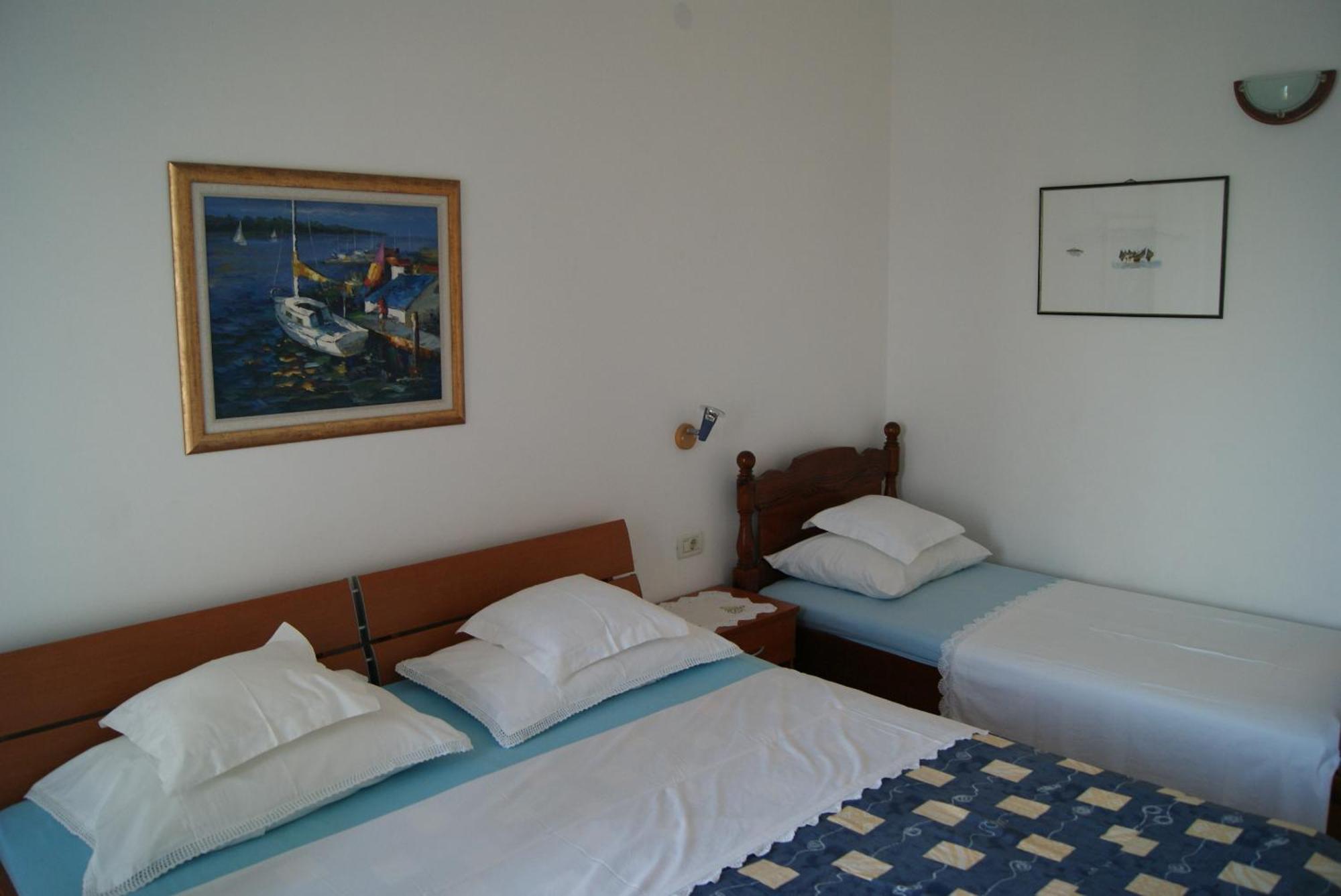 ילסה Apartments By The Sea Zavala, Hvar - 553 חדר תמונה